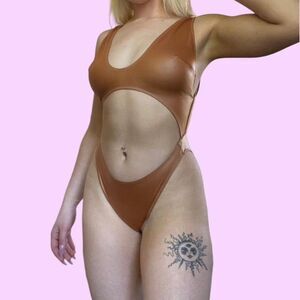 NWT | SKIMS Cutout Ring Detail Bodysuit | Sienna Brown | XS